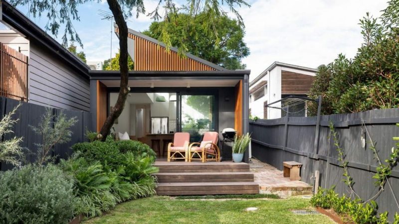 Apex House / Panda Studio Architecture