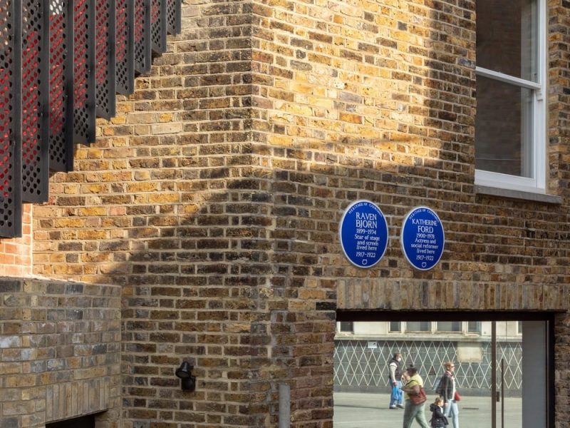 Catford Housing / Tsuruta Architects