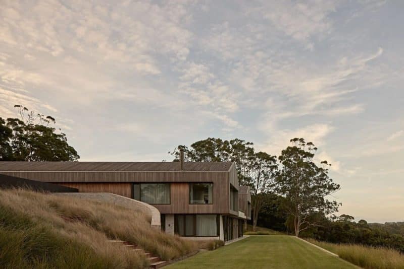 The Barn House / Shaun Lockyer Architects