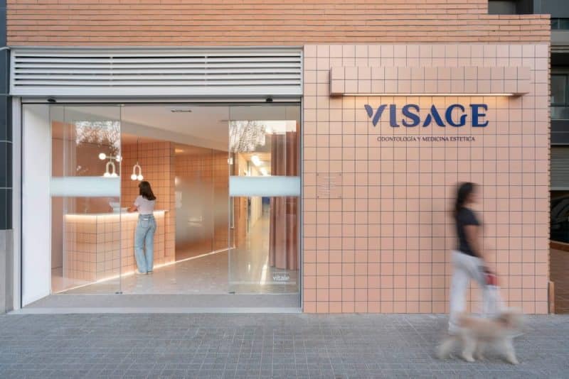 Visage Medical Clinic / Vitale Studio