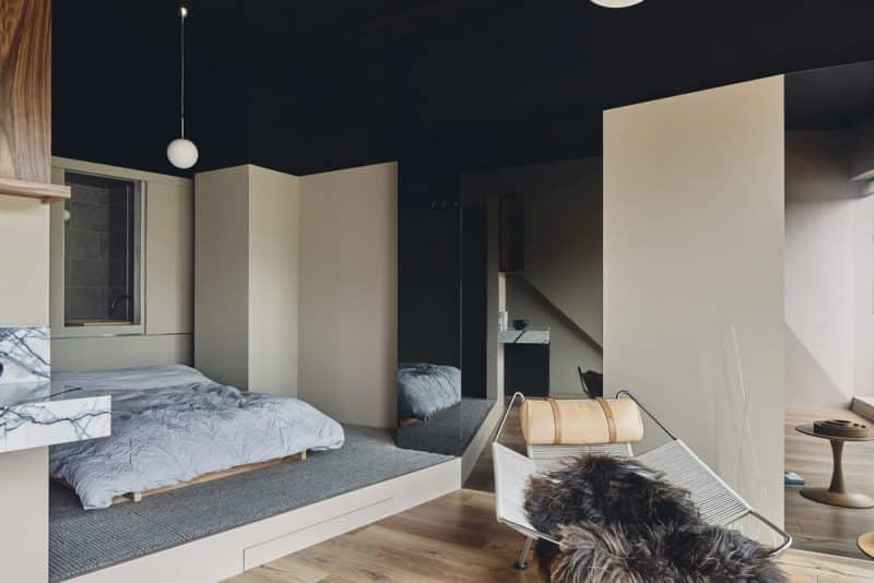 The Shrine Apartment / Studio Edwards
