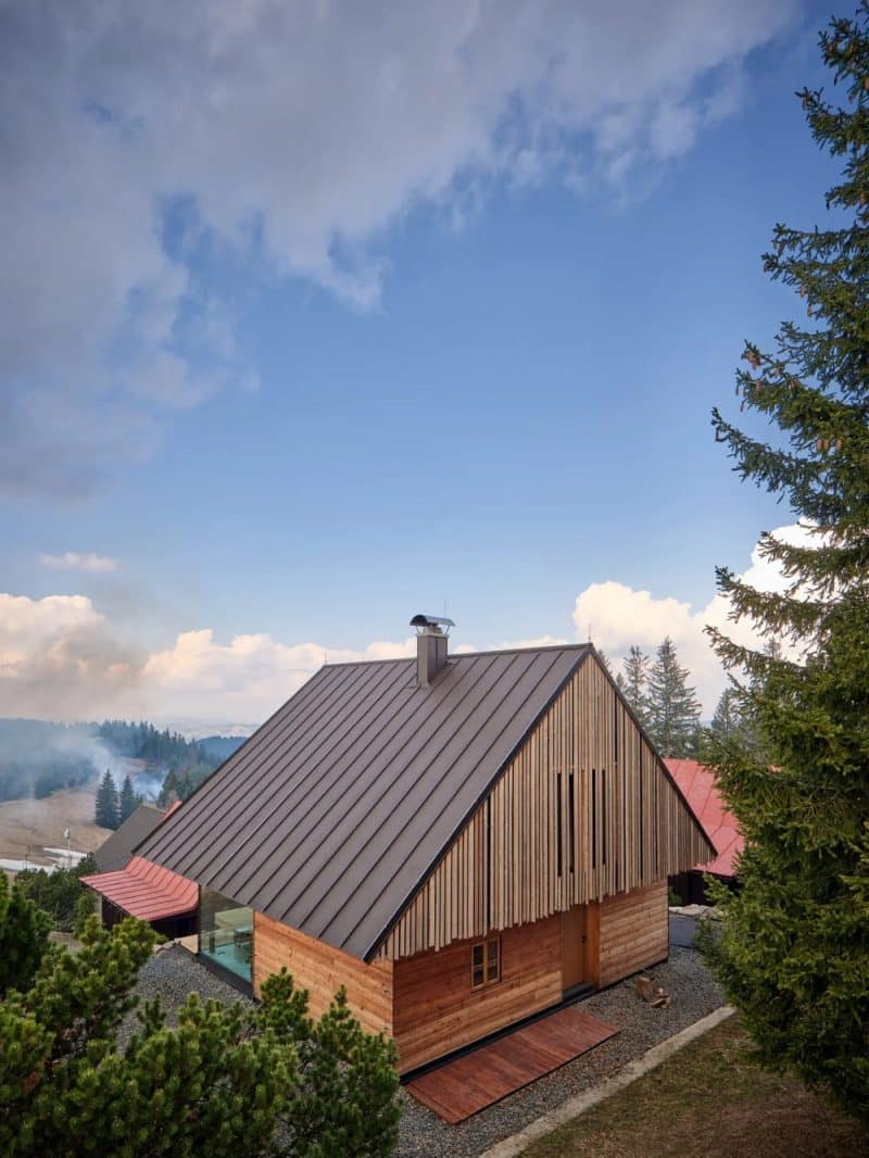 Kohútka Cottage / SENAA architekti