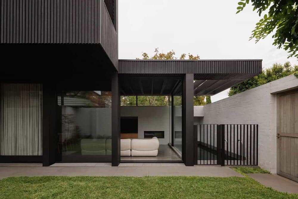 Borrowed Garden House / Topology Studio