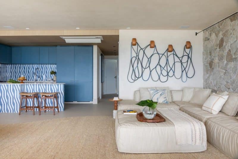 Vista Mar Apartment / Beatriz Quinelato