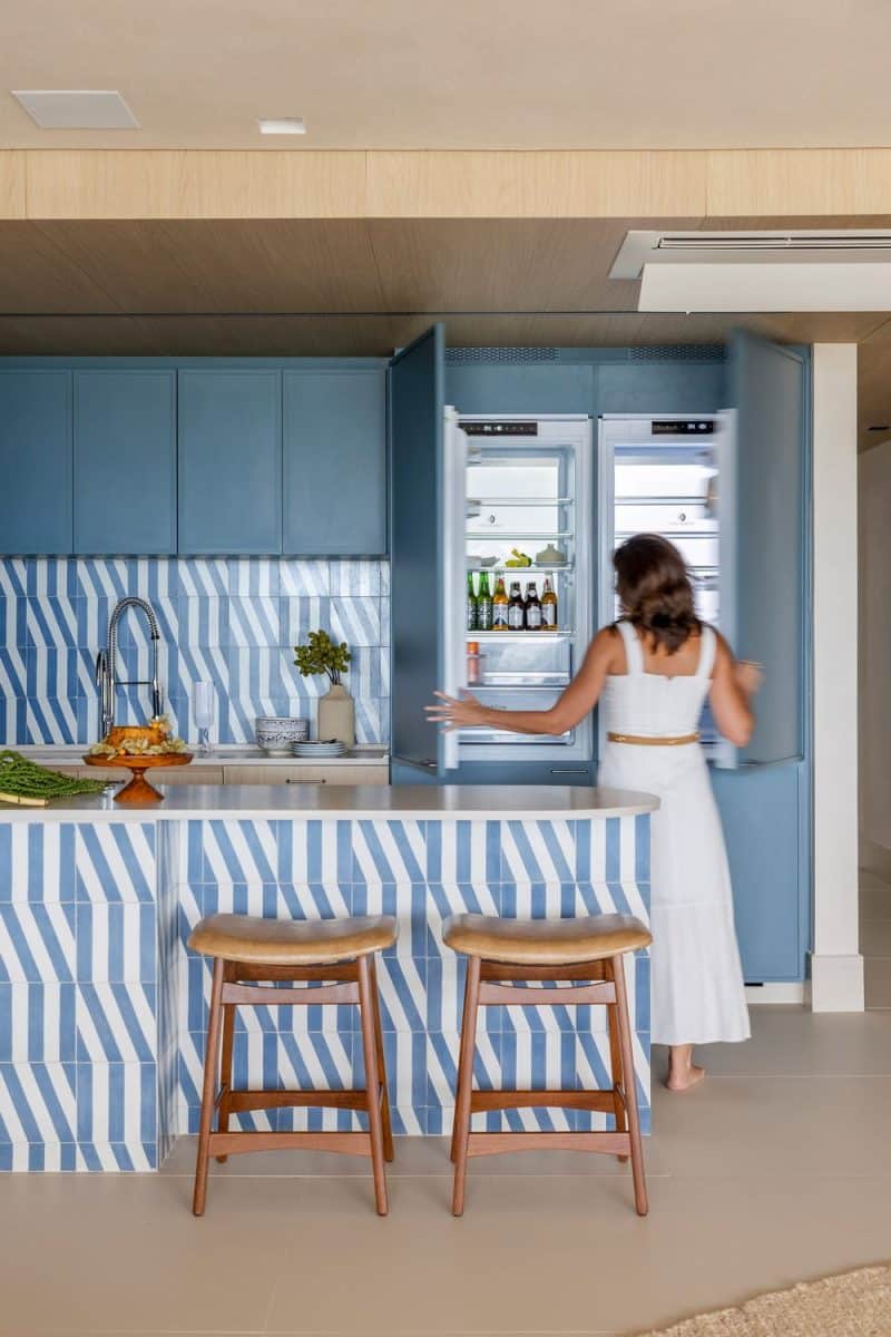 Vista Mar Apartment / Beatriz Quinelato