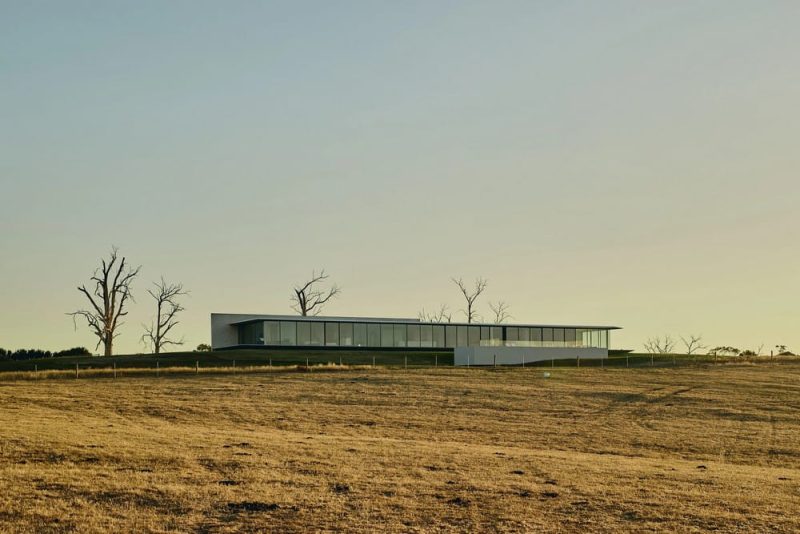 Mingela Polo Residence / FGR Architects