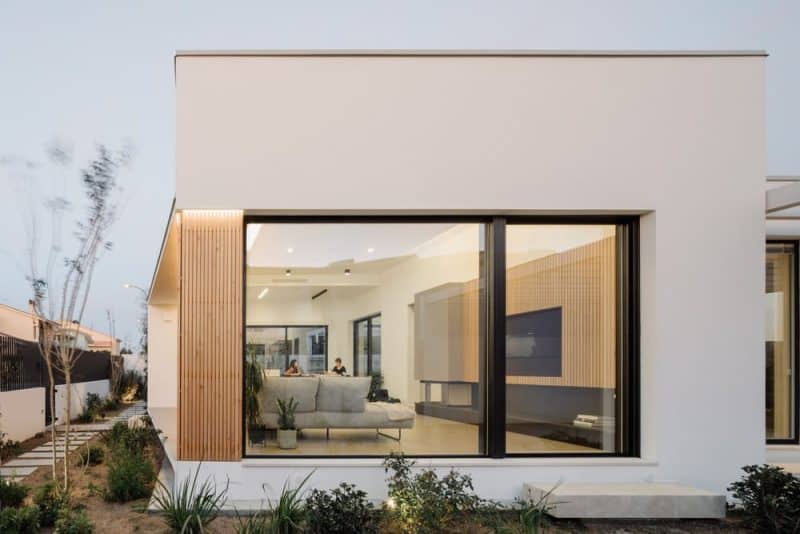 PSP House / Sardarch
