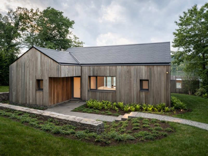 All-Wood, All the Time Lakefront Residence / OPAL