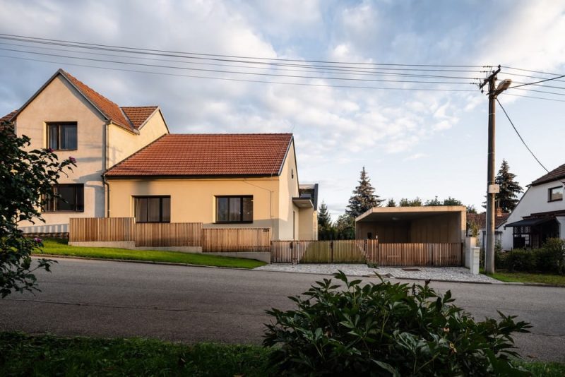Family House Křenovice / ika.architekti