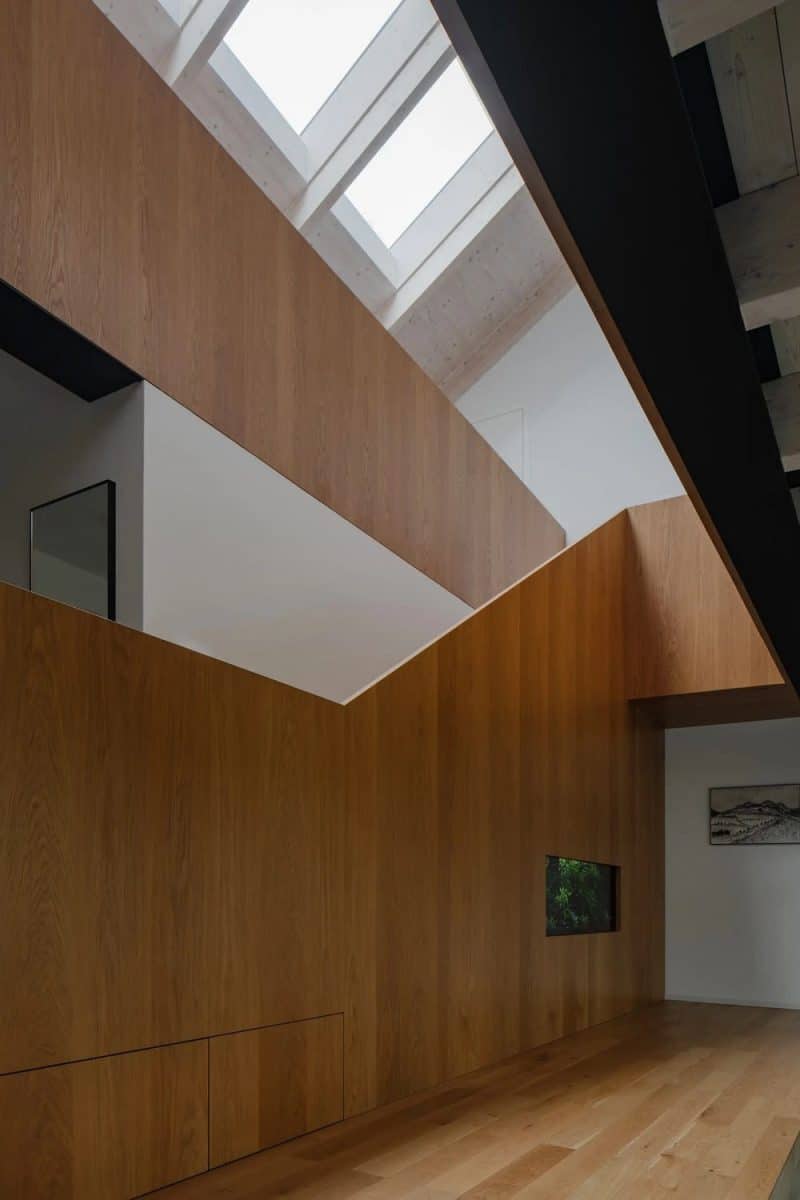 Family House in Mature Garden / Mimosa Architects
