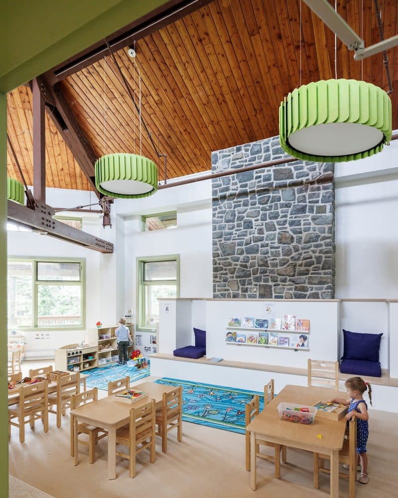 Fluvarium Lilypad Daycare Centre / Woodford Architecture