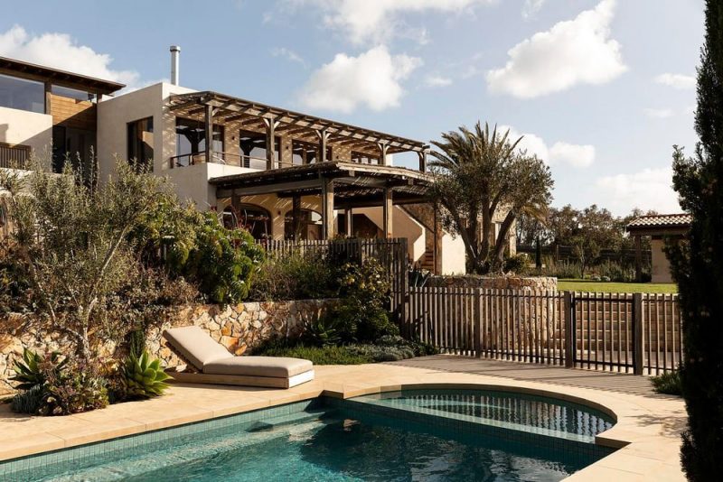 Harvest House / ELC Architecture and Interiors