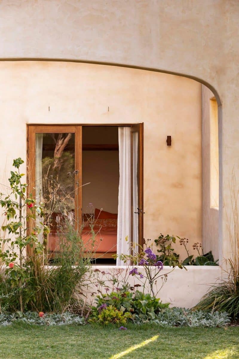 Harvest House / ELC Architecture and Interiors