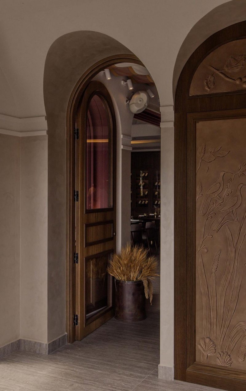 MYK Alaz Restaurant / Neowe