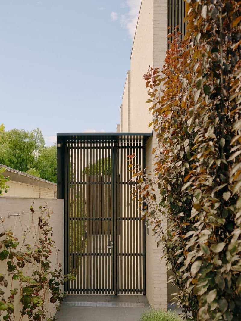 Nilo Brighton Houses / Tom Robertson Architects