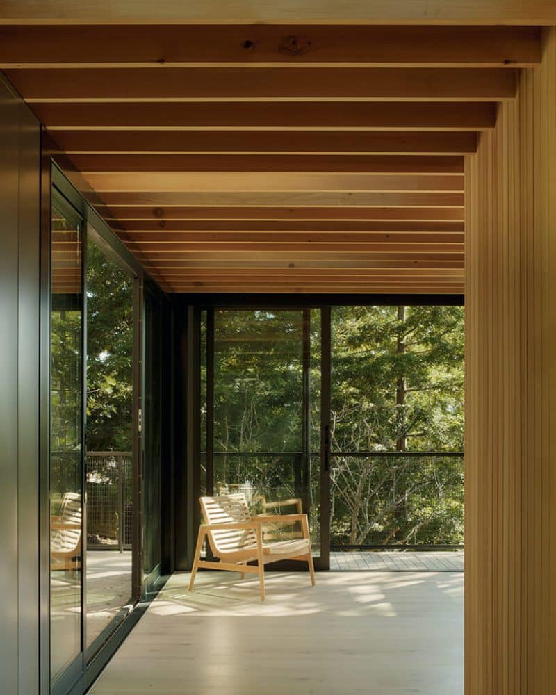 Pavilion in the Oaks / Mork-Ulnes Architects