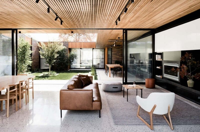 Polished Concrete Floors: Pros, Cons, and Maintenance Tips