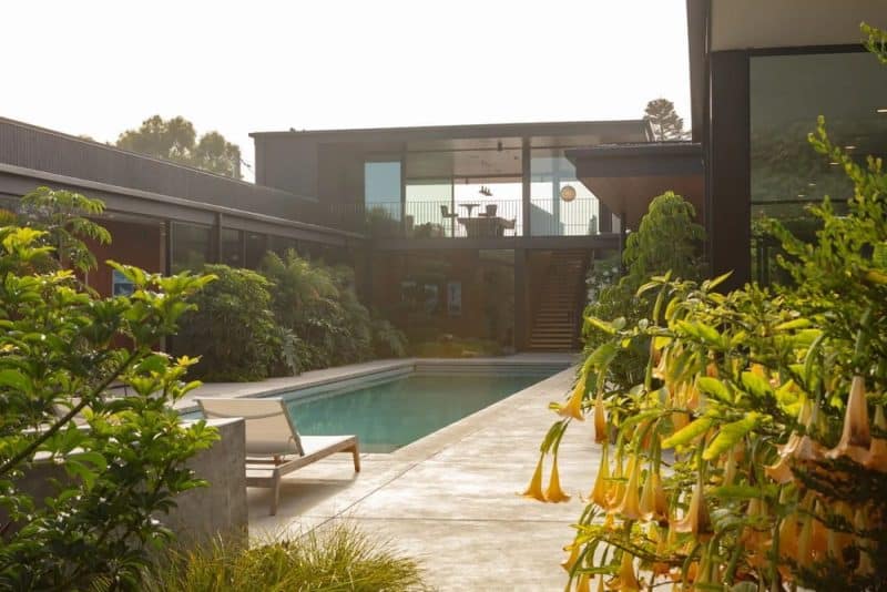 Rubenstein Residence / Nakhshab Development & Design