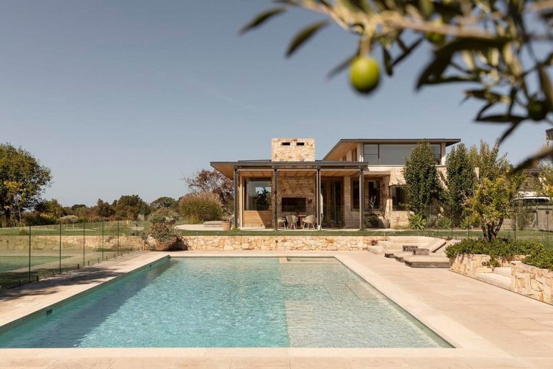 Smoke bush House / ELC Architecture and Interiors