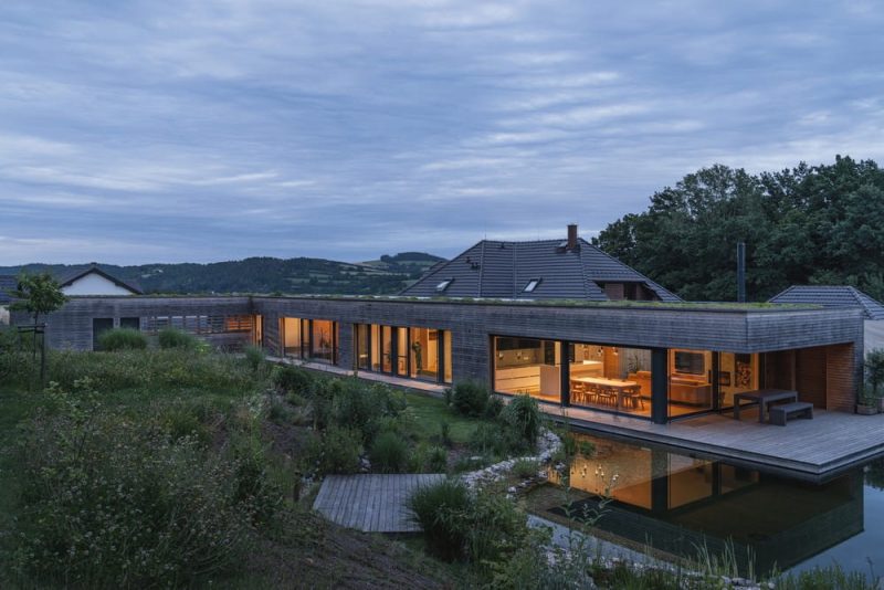 Villa Above the Water / 3AE