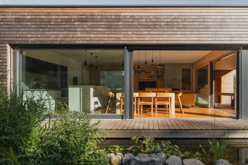 Villa Above the Water / 3AE
