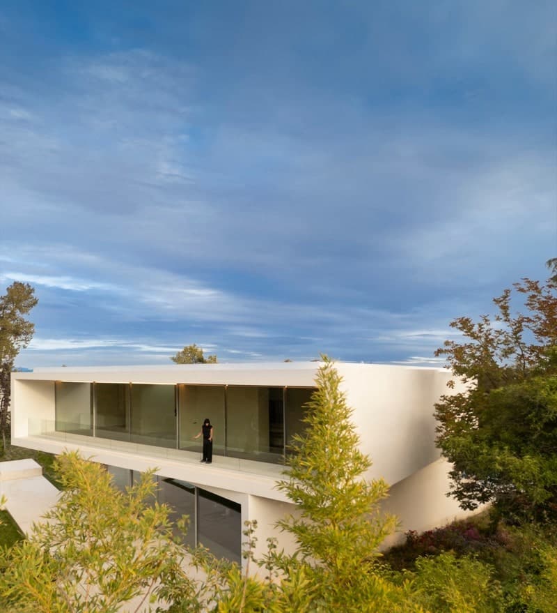 Villa Lavan / Fran Silvestre Arquitectos