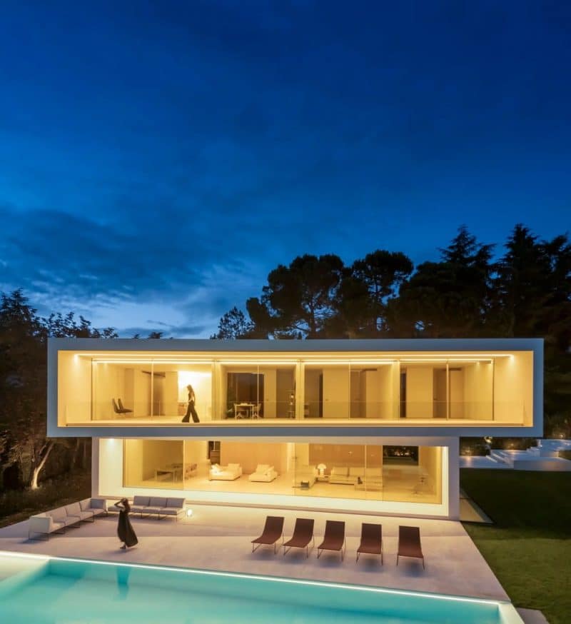 Villa Lavan / Fran Silvestre Arquitectos