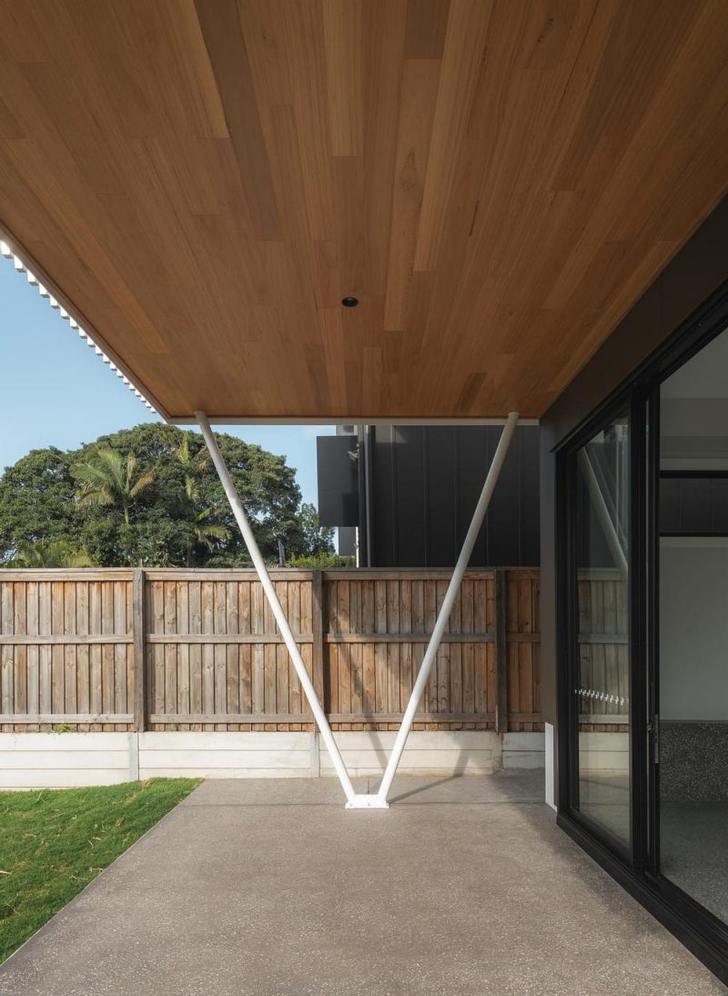 West End Cottage / Clements Clarke Architects